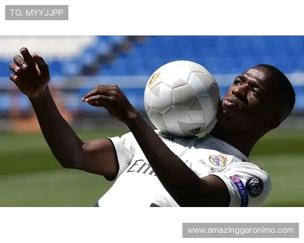 维尼修斯女友在美国涉欠税风波 或将错过世界杯之旅