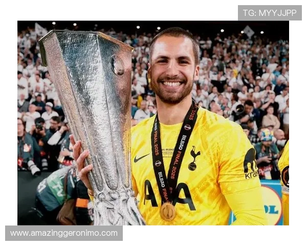 前热刺门将怀特曼转型为摄影师与电影导演重新定义退役生活